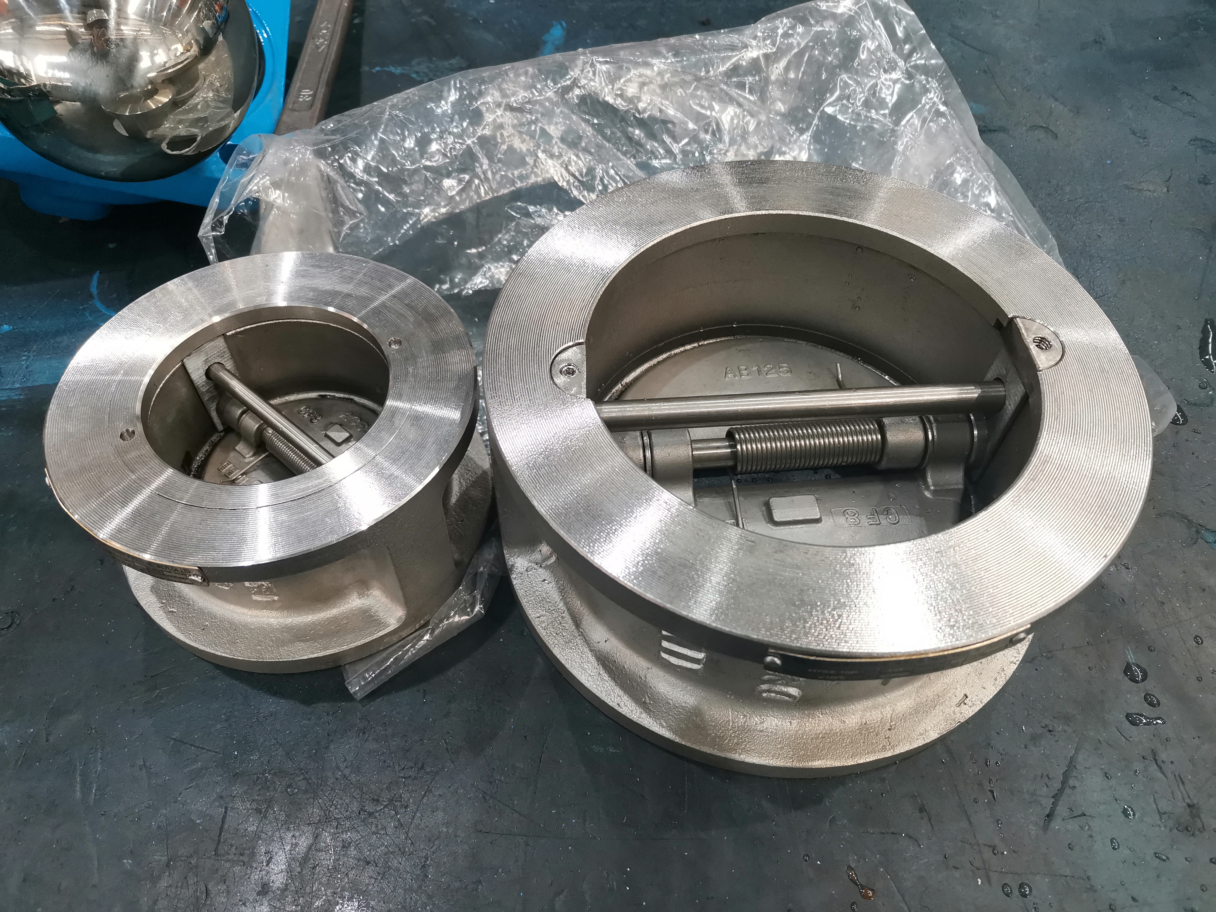 API594 CF8 wafer check valve dual disc stainless steel product view